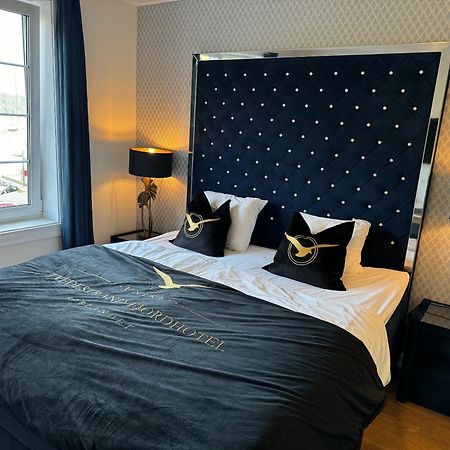 Tvedestrand Fjordhotell - Unike Hoteller Bagian luar foto