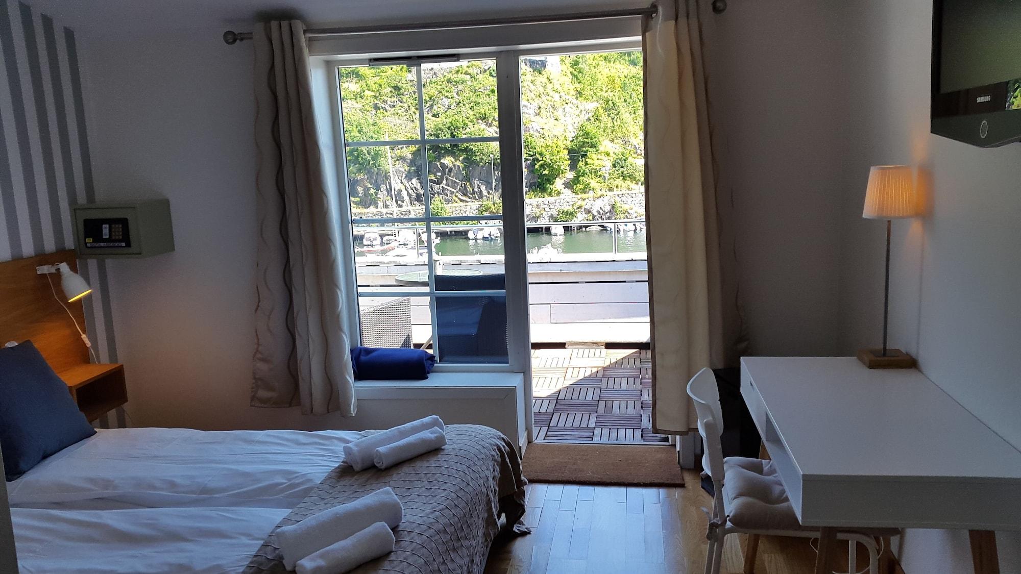 Tvedestrand Fjordhotell - Unike Hoteller Bagian luar foto