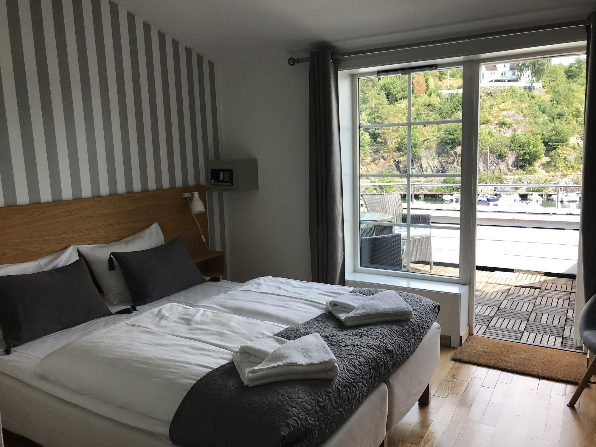 Tvedestrand Fjordhotell - Unike Hoteller Bagian luar foto