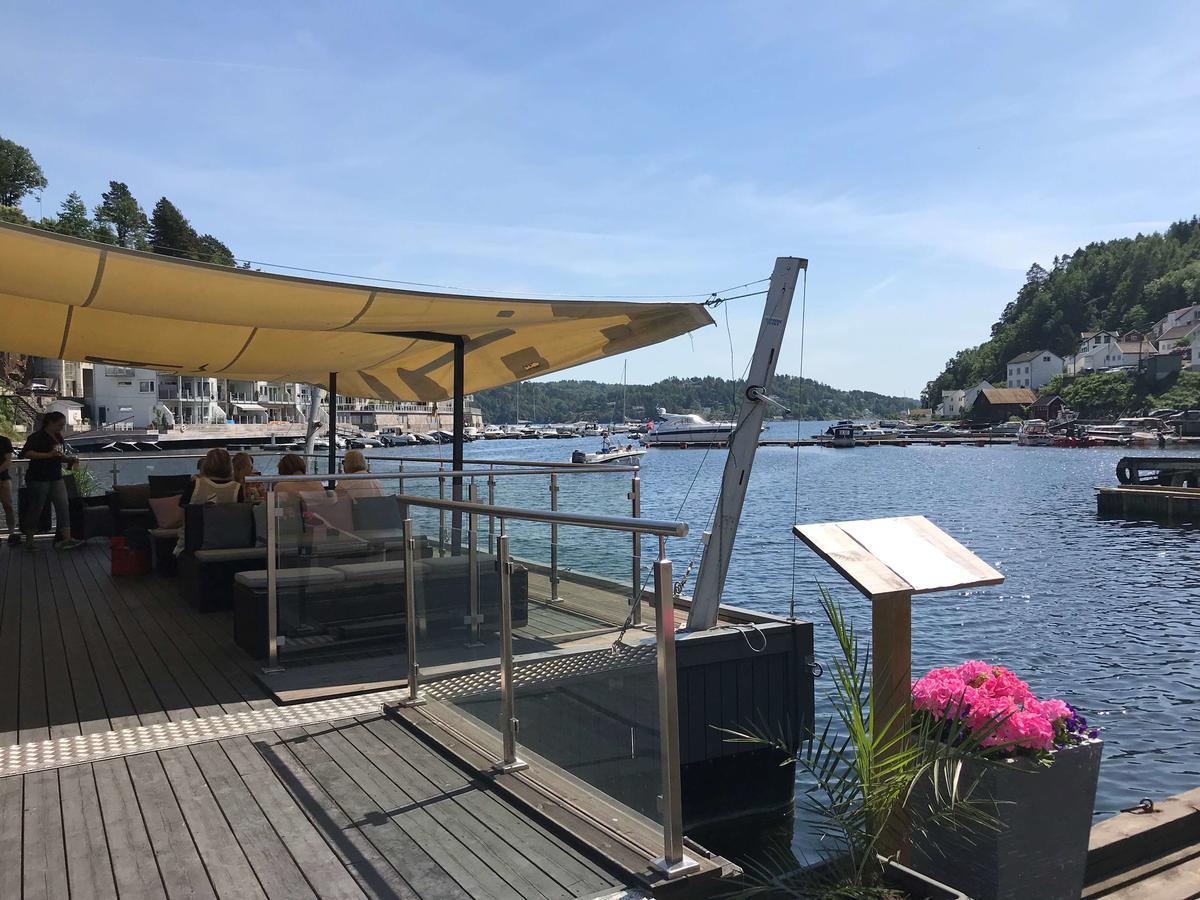 Tvedestrand Fjordhotell - Unike Hoteller Bagian luar foto