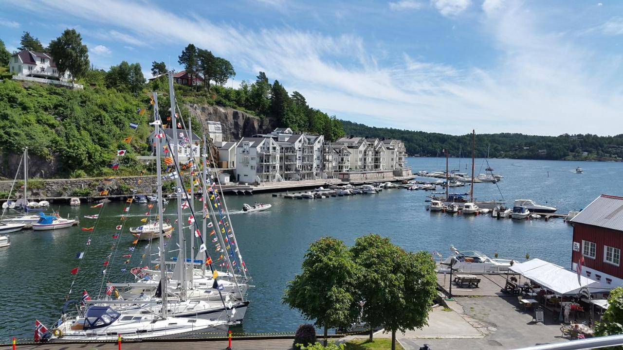 Tvedestrand Fjordhotell - Unike Hoteller Bagian luar foto